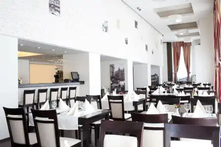 Europa Royale Bucharest - 18