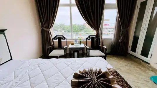 Song Huong Hue - 30