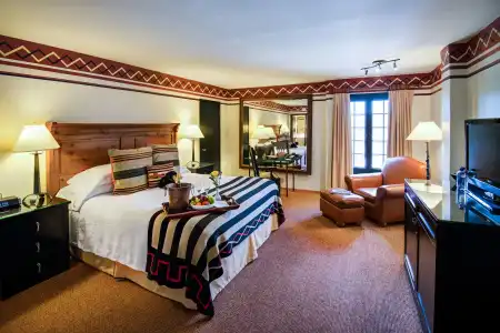 Inn and Spa at Loretto - 41