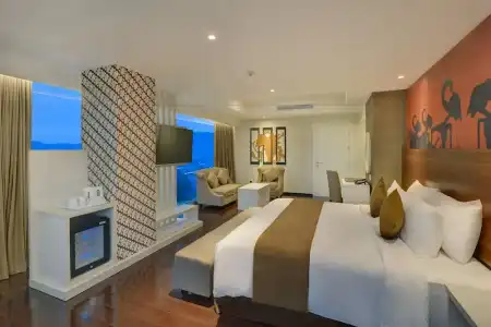 Platinum Adisucipto & Conference - 74