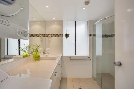 Pacific Resort Broadbeach - 7