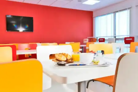 Hôtel Première Classe Caen Nord - Mémorial - 24