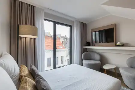 Leonardo Antwerp - 21