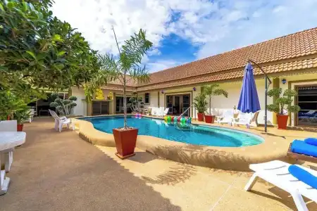 Siam Court - 44