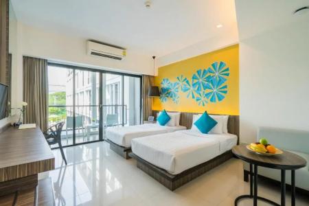 J Residence - 99