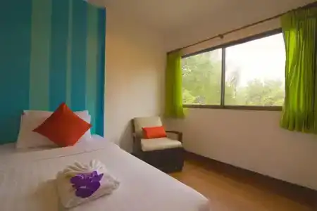 Woraburi Sukhumvit - 35