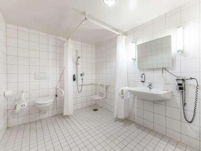 Ibis Stuttgart Centrum - 7