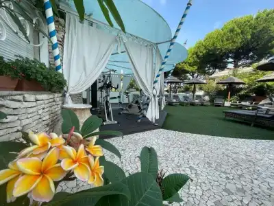 Milton Boutique - 13