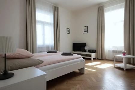 Angel City Apartments - 105