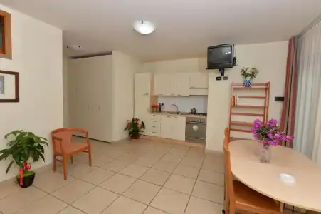 Miramare Residence Guest House - 121