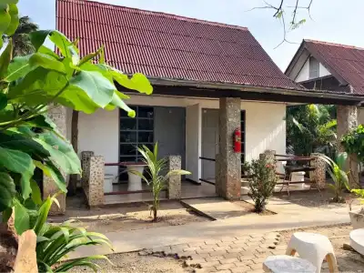 Blue Wave Beach Resort - 32