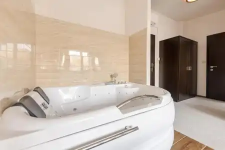 Bazilika alatt Panzió - 90