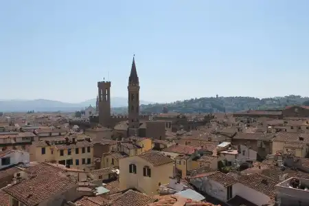 Donati Luxury Tower Suites - 13