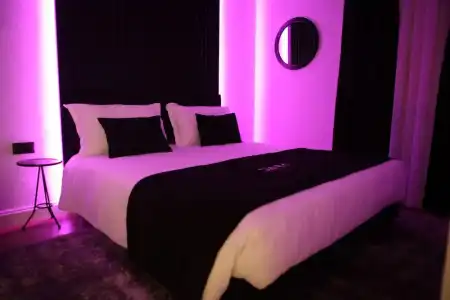 Dark Boutique - 33
