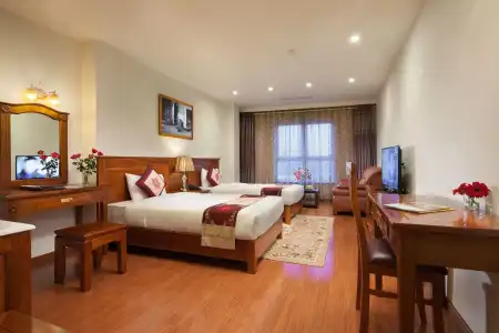 Sq Hang Gai & Spa - 36