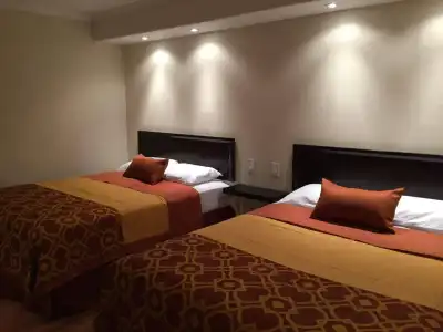 Anaheim Executive Inn & Suites - 6