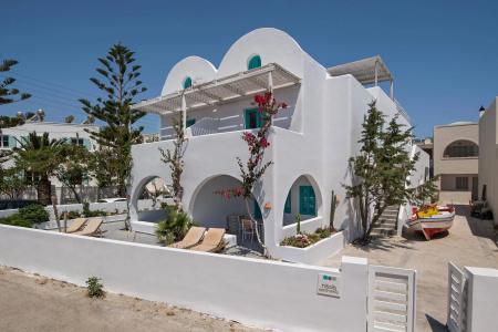 Nissia Beach Apartments and Suites - 20