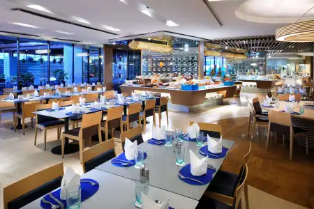 PARKROYAL COLLECTION Marina Bay, - 20