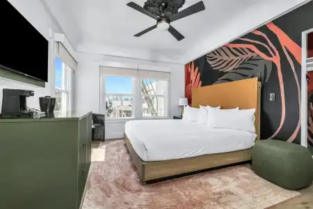 Nob Hill - 22