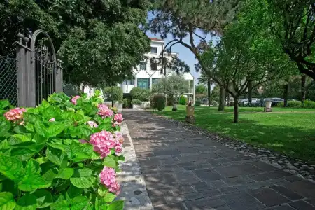 Park Ai Pini - 11
