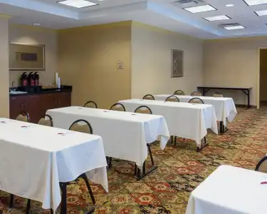 Comfort Suites Fredericksburg North - 36