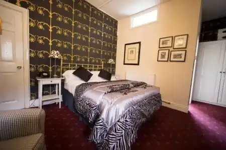 The Ascott - 35