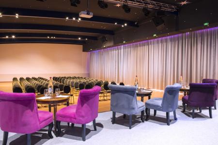 HÔTEL C Suites Chambres Spacieuses - 14