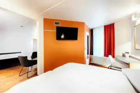 B&B Aachen-Hbf - 55
