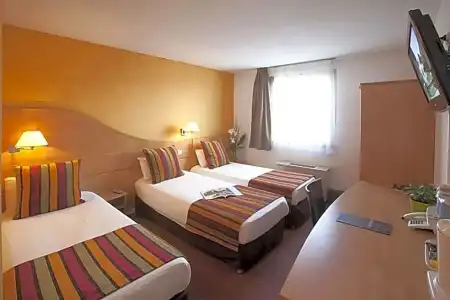 Sure by Best Western Bordeaux Lac - 45