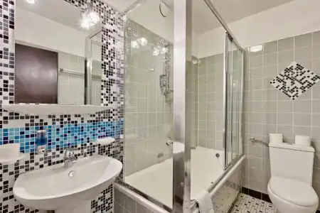 2Places Side - 37