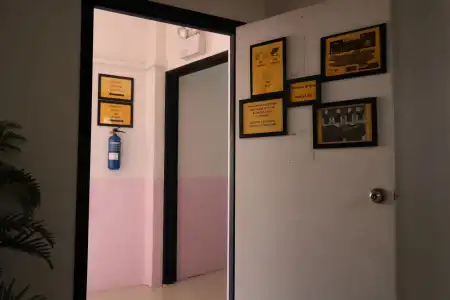 The Hive Singapore Hostel - 11