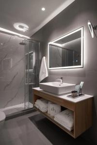 Athens Hill Luxury Apartments - 21