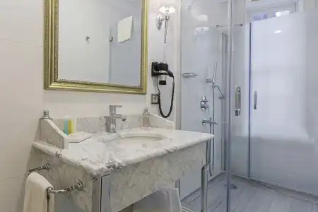 Meroddi Pera Flats - 59