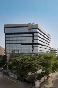 Radisson Blu Mumbai International Airport - 18