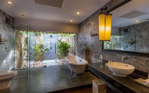 Lapochine Beach Resort (Formerly Ana Mandara Hue) - 49