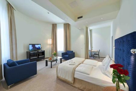HiLight Suites - 0