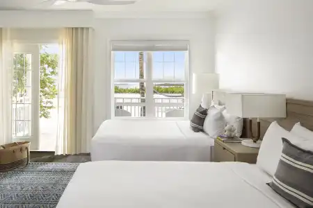 Parrot Key & Villas - 3