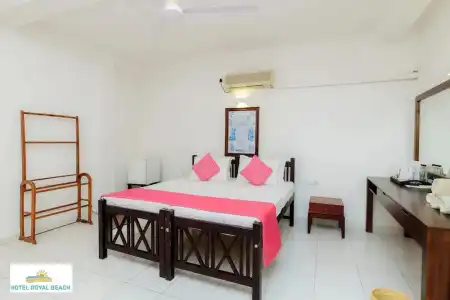 Royal Beach Hikkaduwa - 23