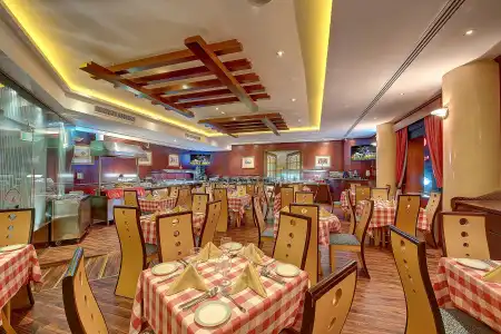 Golden Tulip Deira - 31