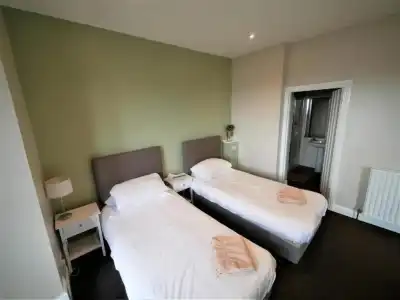 The Gather Inn - 124