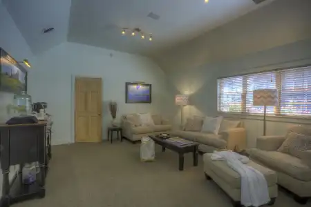 Spruce Point Inn - 6