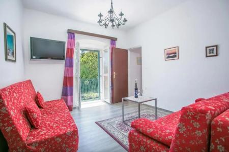 Garden Apartment - 136