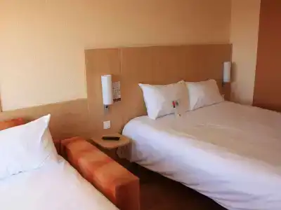 Ibis Marseille Centre Gare Saint Charles - 61