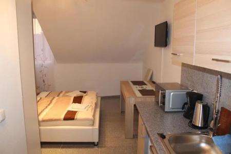 Lipp Apartments - 21