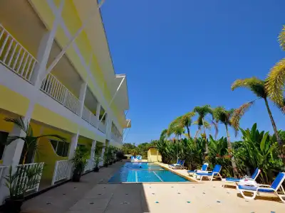 Phuket Airport Sonwa Resort - 6