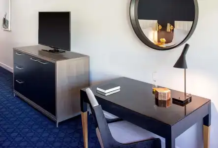 River's Edge Portland, Tapestry Collection by Hilton - 4