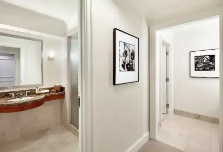InterContinental Suites Cleveland by IHG - 59