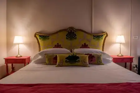N4U Guest House - 61