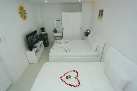 Valentine - 44