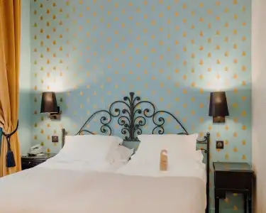 Hôtel Le Grimaldi by Happyculture - 75